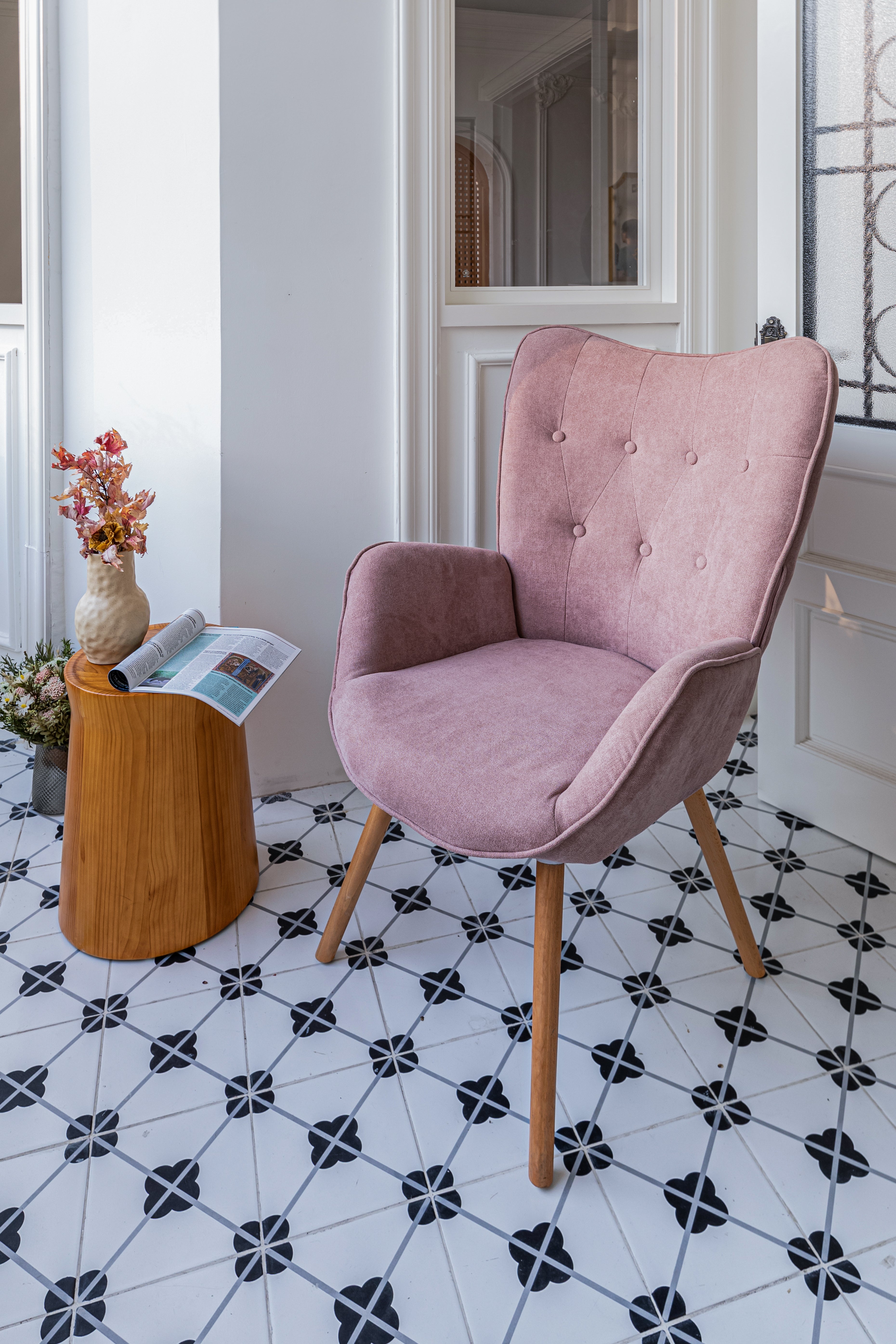 קאסי ורוד – כורסת רטרו