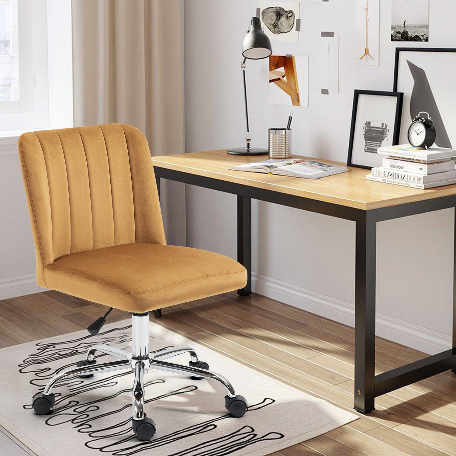 MAKER בז' – כיסא משרדי מעוצב