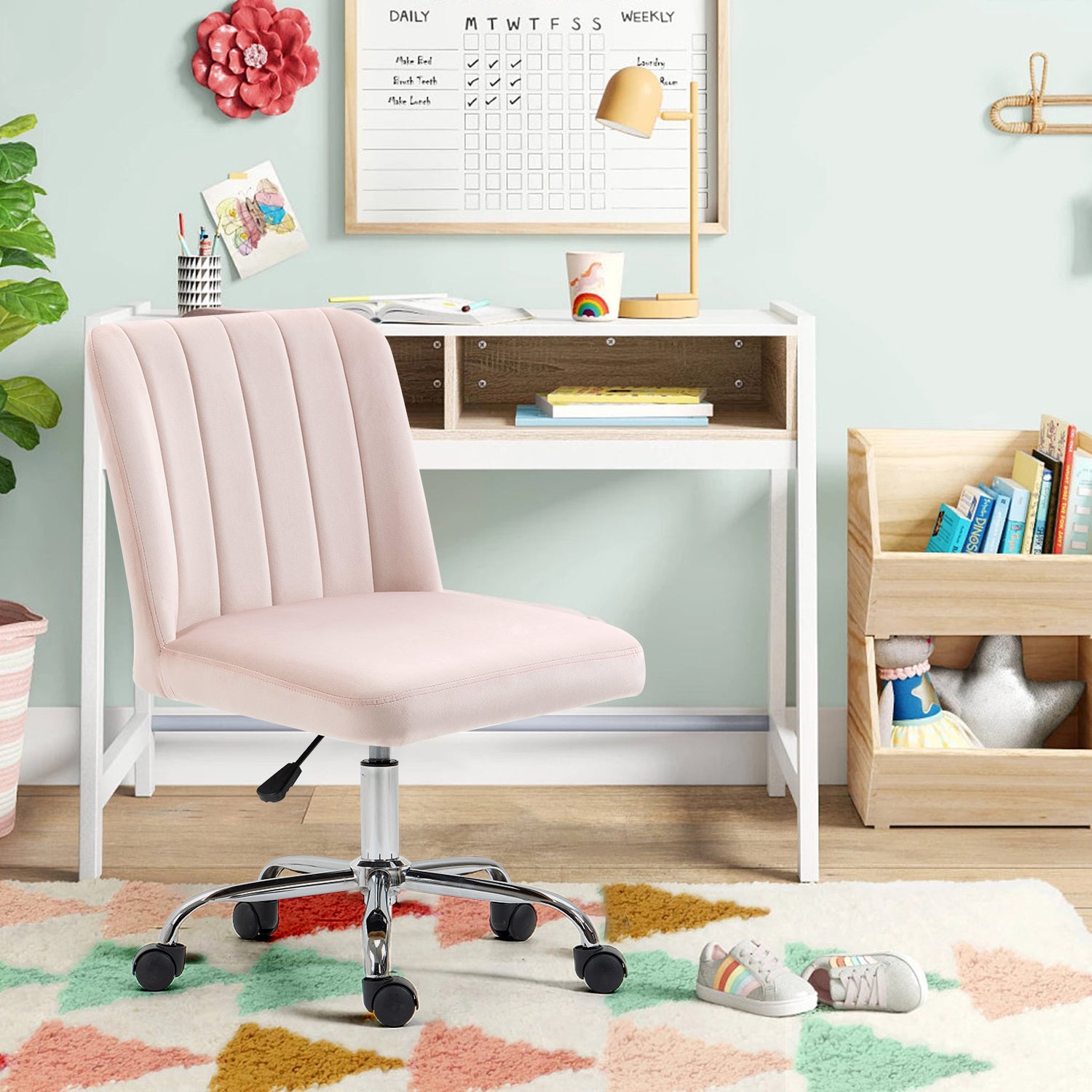 MAKER קטיפה ורוד – כיסא משרדי מעוצב