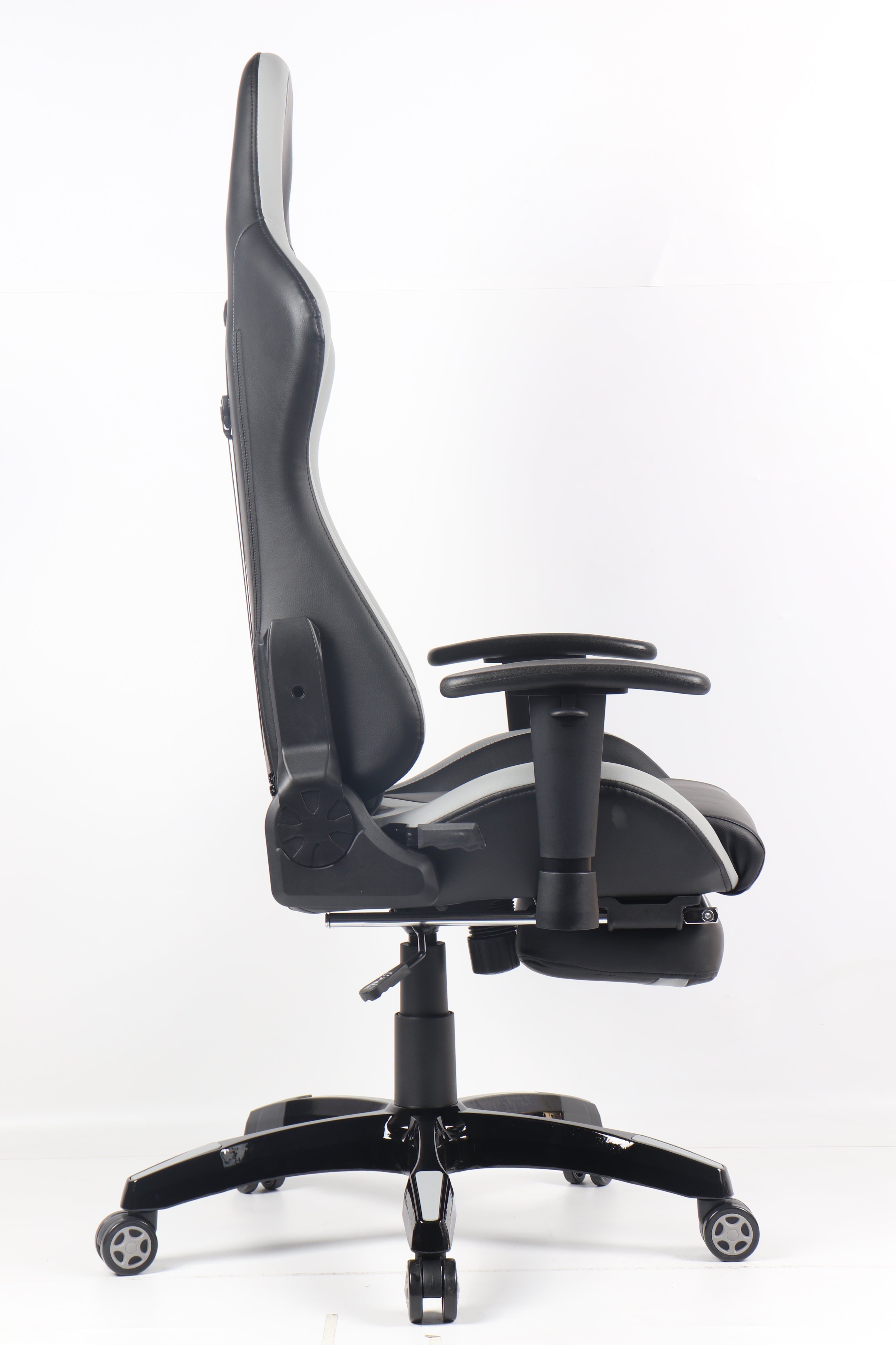 ברגרה אפור - כיסא גיימינג עם הדום